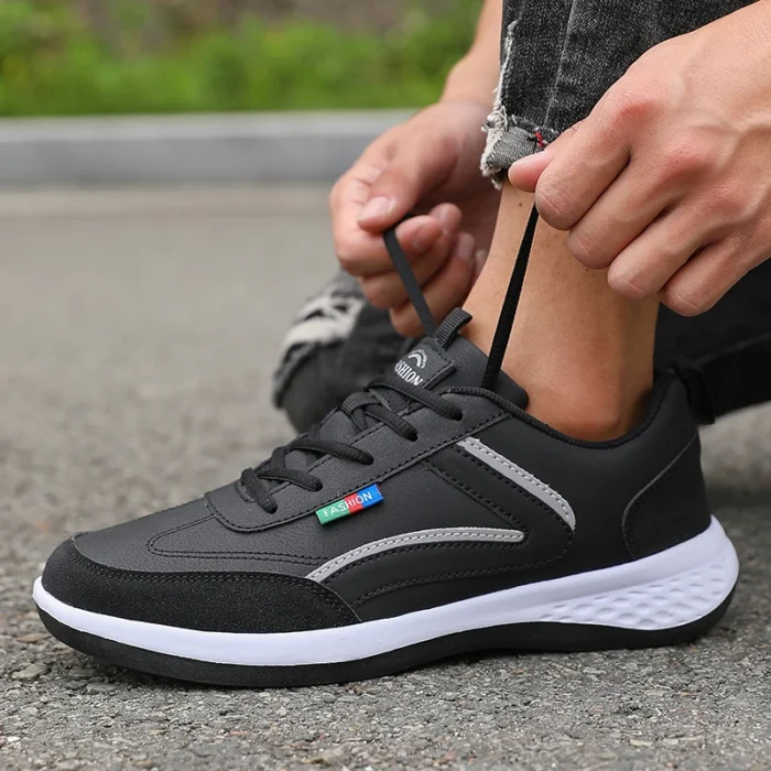 Fashionable White Sports Shoes 2025 Men's Lace Up Casual Shoes Spring and Summer Street Fashion Comfortable Daily Walking Shoes – Bild 19