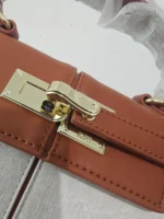 2025 Trapezoidal Leather Women's Bag Versatile Fashion Niche Handbag Top-handle Bags на сумки плечо кожаная sac de luxe femme – Bild 17