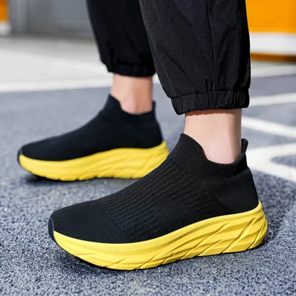 MAEDEF Men's Running Shoes Lightweight Breathable Mesh Elastic Comfortable Durable Fashion Casual  Hot Selling  Sports Sneakers