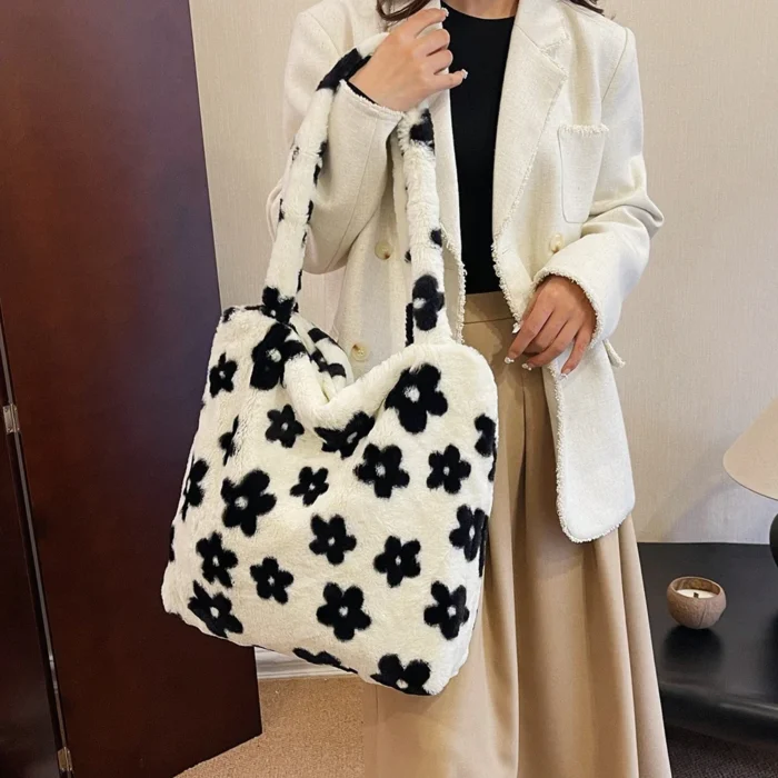 Women Fluffy Shoulder Bag Furry Faux Fur Handbags Luxury Design Top Handle Bag Plush Underarm Bag Fuzzy Tote Shopper Bag 2023 – Bild 13