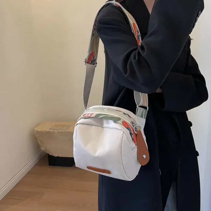 Fashion Crossbody Bags For Women Oxford Cloth Pillow Shell Shoulder Bag Large Capacity Travelling Casual Street Small Fabric Bag - Image 4