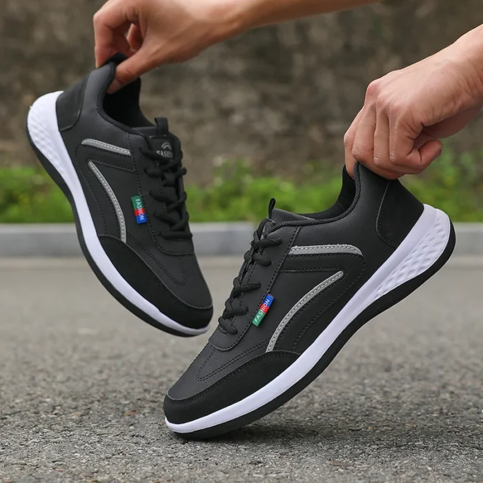 Fashionable White Sports Shoes 2025 Men's Lace Up Casual Shoes Spring and Summer Street Fashion Comfortable Daily Walking Shoes – Bild 12