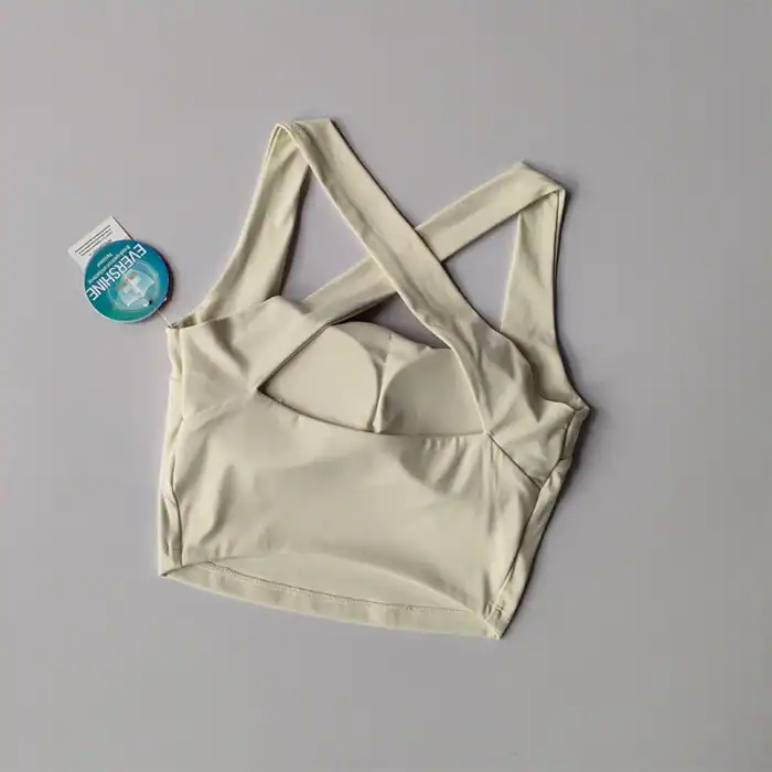 Sport-Bh aus nachhaltigem Material, Weiß, hochwertige Verarbeitung, bequemes Design, geeignet für Fitness, Yoga und Alltag.