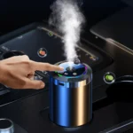 Auto Luftbefeuchter Aroma Diffuser – 5 Modi, 50 ml | OutletLite", "short_description": "<p>Kompakter Auto Luftbefeuchter Aroma Diffuser mit 5 Modi, 50 ml Tank und Auto-Start/Stop. Leise, kabelgebunden und robust. Inklusive blumigem Duftöl – ideal für Auto, Büro und Schlafzimmer.</p> – Bild 3